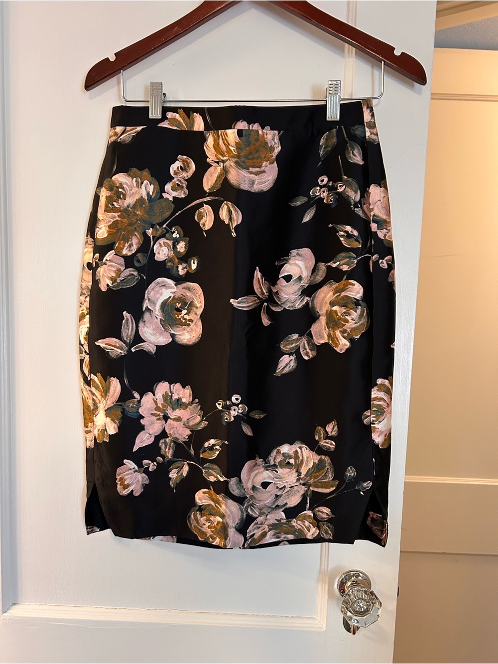 J. Crew silk/wool painterly pencil skirt size 4